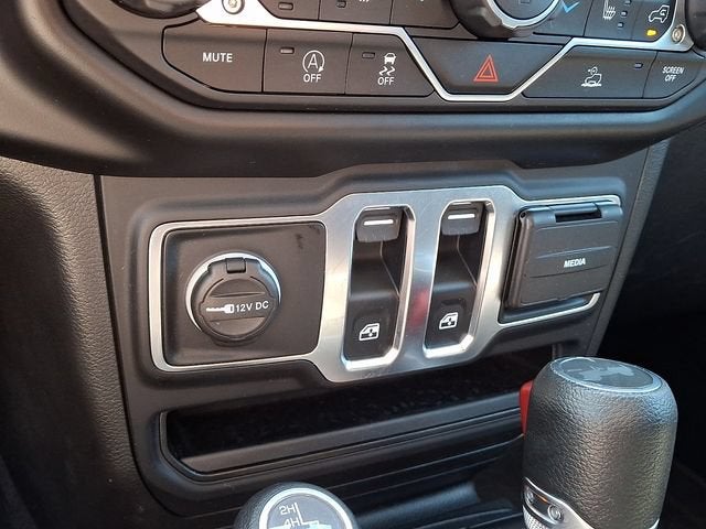 2023 Jeep Wrangler 2-Door Willys 4x4