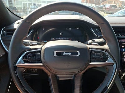 2023 Jeep Grand Cherokee Summit