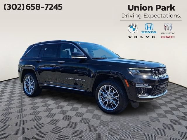 2023 Jeep Grand Cherokee Summit