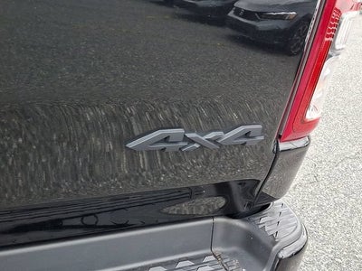2023 RAM 1500 Big Horn Crew Cab 4x4 5'7" Box