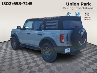 2021 Ford Bronco Base