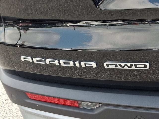 2024 GMC Acadia Elevation