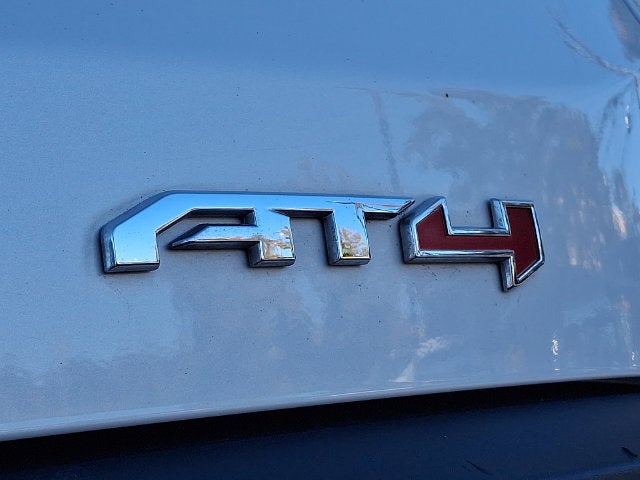 2020 GMC Acadia AT4