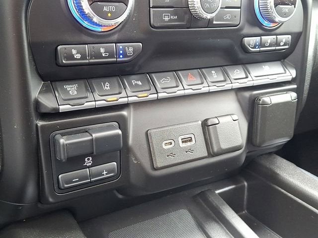 2022 GMC Sierra 3500 HD Denali