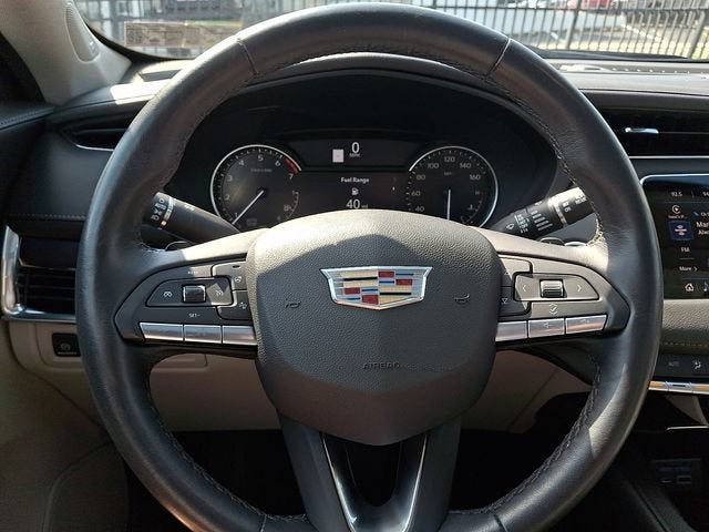 2023 Cadillac XT4 Luxury