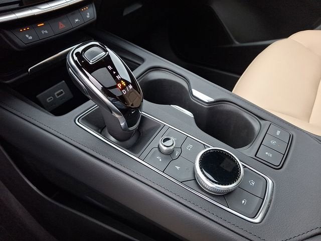 2024 Cadillac XT4 Luxury