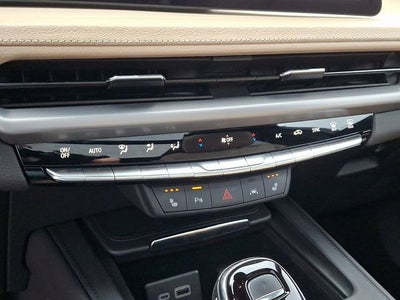 2024 Cadillac XT4 Luxury