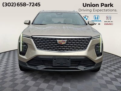 2024 Cadillac XT4 Luxury