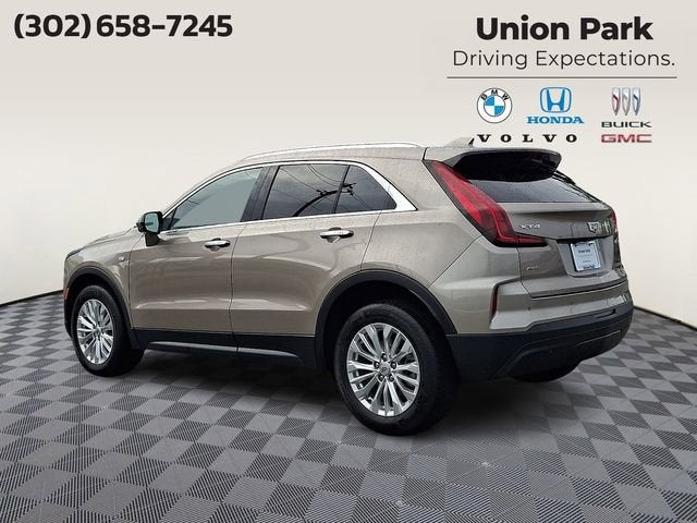 2024 Cadillac XT4 Luxury
