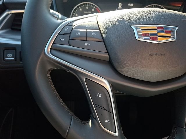 2024 Cadillac XT5 Luxury