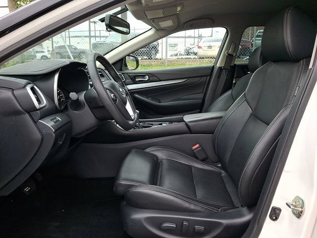 2017 Nissan Maxima SV