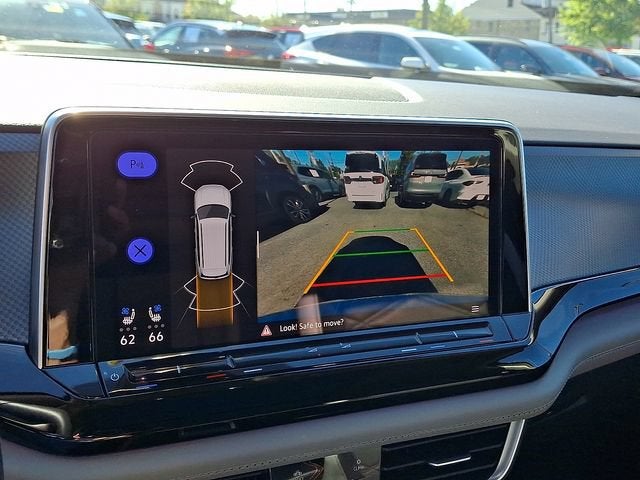 2024 Volkswagen Atlas 2.0T Peak Edition SE w/Technology