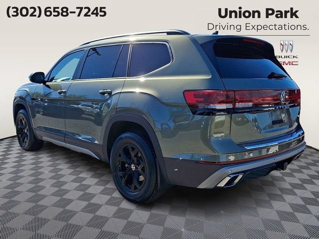 2024 Volkswagen Atlas 2.0T Peak Edition SE w/Technology