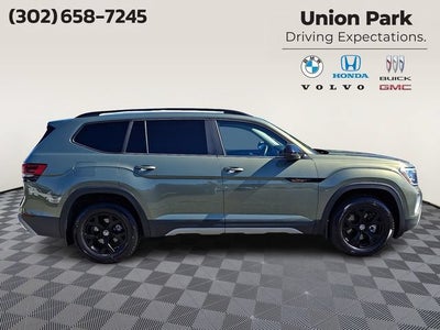 2024 Volkswagen Atlas 2.0T Peak Edition SE w/Technology