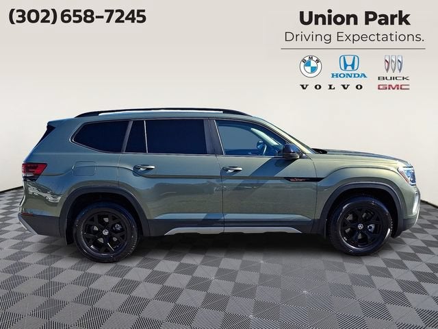 2024 Volkswagen Atlas 2.0T Peak Edition SE w/Technology