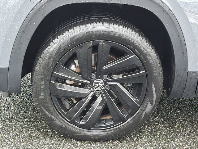 2022 Volkswagen Atlas Cross Sport 3.6L V6 SE w/Technology