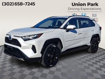 2024 Toyota RAV4 Hybrid SE