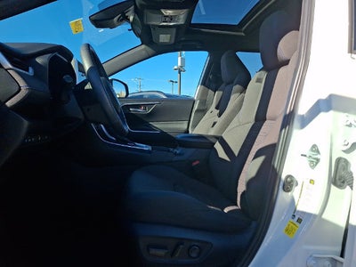 2024 Toyota RAV4 Hybrid SE