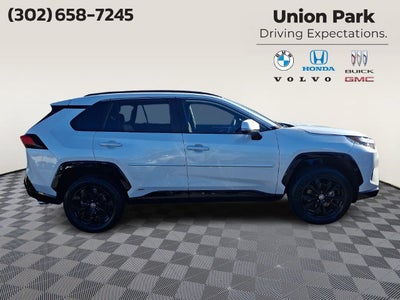 2024 Toyota RAV4 Hybrid SE