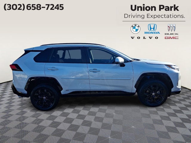 2024 Toyota RAV4 Hybrid SE