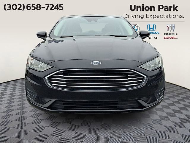 Used 2019 Ford Fusion Hybrid SE with VIN 3FA6P0LU2KR111369 for sale in Wilmington, DE