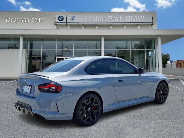 2025 BMW M240 i xDrive