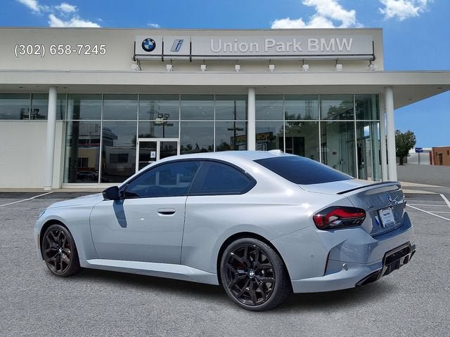 2025 BMW M240 i xDrive