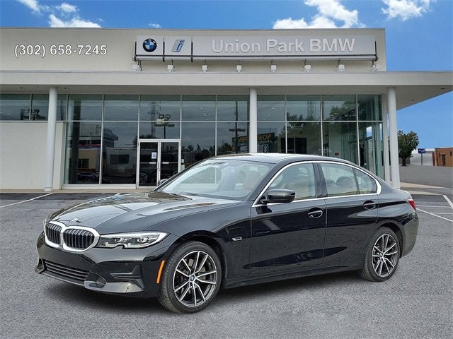 2022 BMW 3 Series 330e xDrive