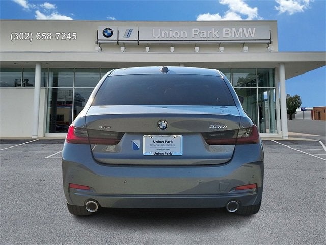 2025 BMW 3 Series 330i xDrive