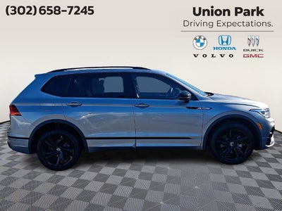 2023 Volkswagen Tiguan 2.0T SE R-Line Black