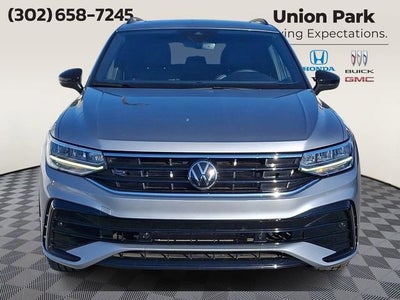 2024 Volkswagen Tiguan SE R-Line Black