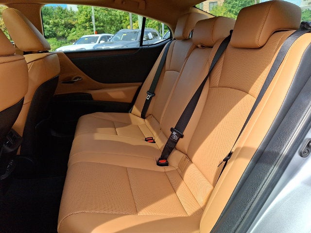 2023 Lexus ES 300h ES 300h