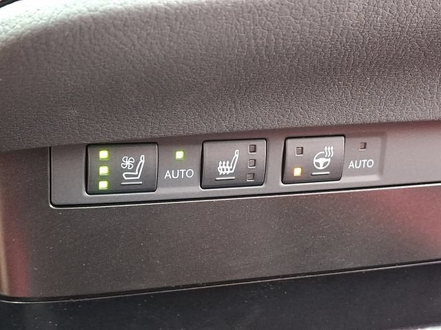 2023 Lexus ES 350 F SPORT Handling