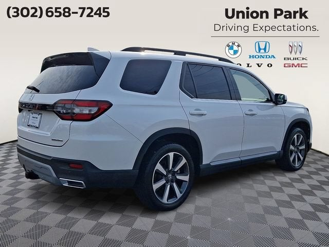 2024 Honda Pilot Touring