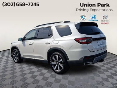 2024 Honda Pilot Touring
