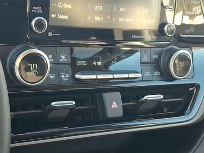 2021 Toyota Highlander L