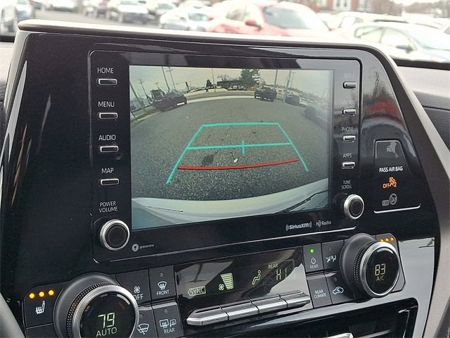 2022 Toyota Highlander Hybrid XLE