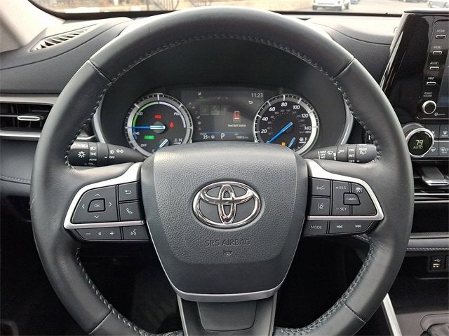 2022 Toyota Highlander Hybrid XLE