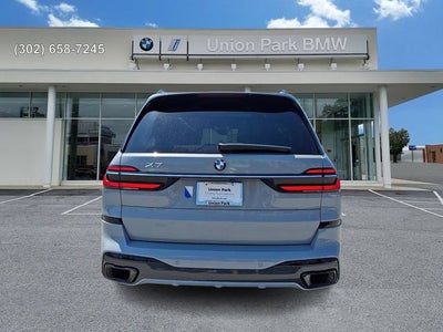 2023 BMW X7 xDrive40i