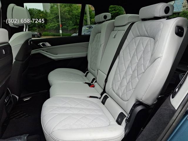2024 BMW X7 xDrive40i
