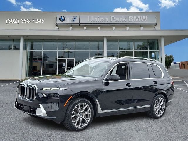 2023 BMW X7 xDrive40i's photo