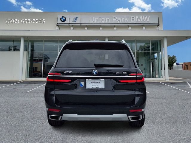 2023 BMW X7 xDrive40i