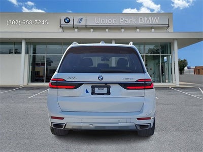 2023 BMW X7 xDrive40i