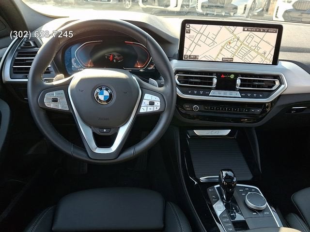 2025 BMW X4 xDrive30i