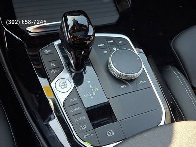 2025 BMW X4 xDrive30i