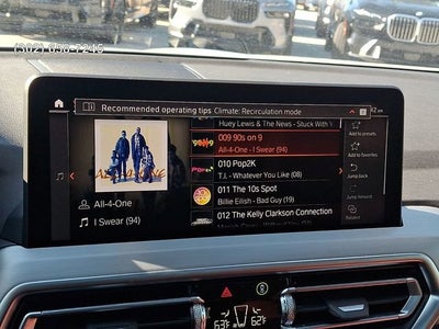 2025 BMW X4 xDrive30i