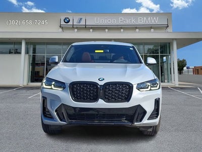 2025 BMW X4 xDrive30i