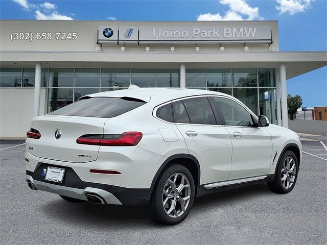 2025 BMW X4 xDrive30i