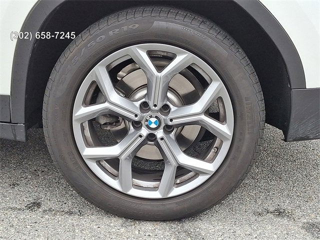 2025 BMW X4 xDrive30i