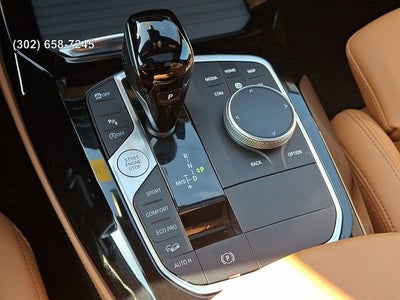 2025 BMW X4 xDrive30i